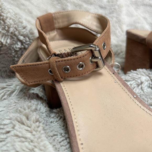 NWOT Gap pink suede buckle heel sandals - Picture 5 of 8